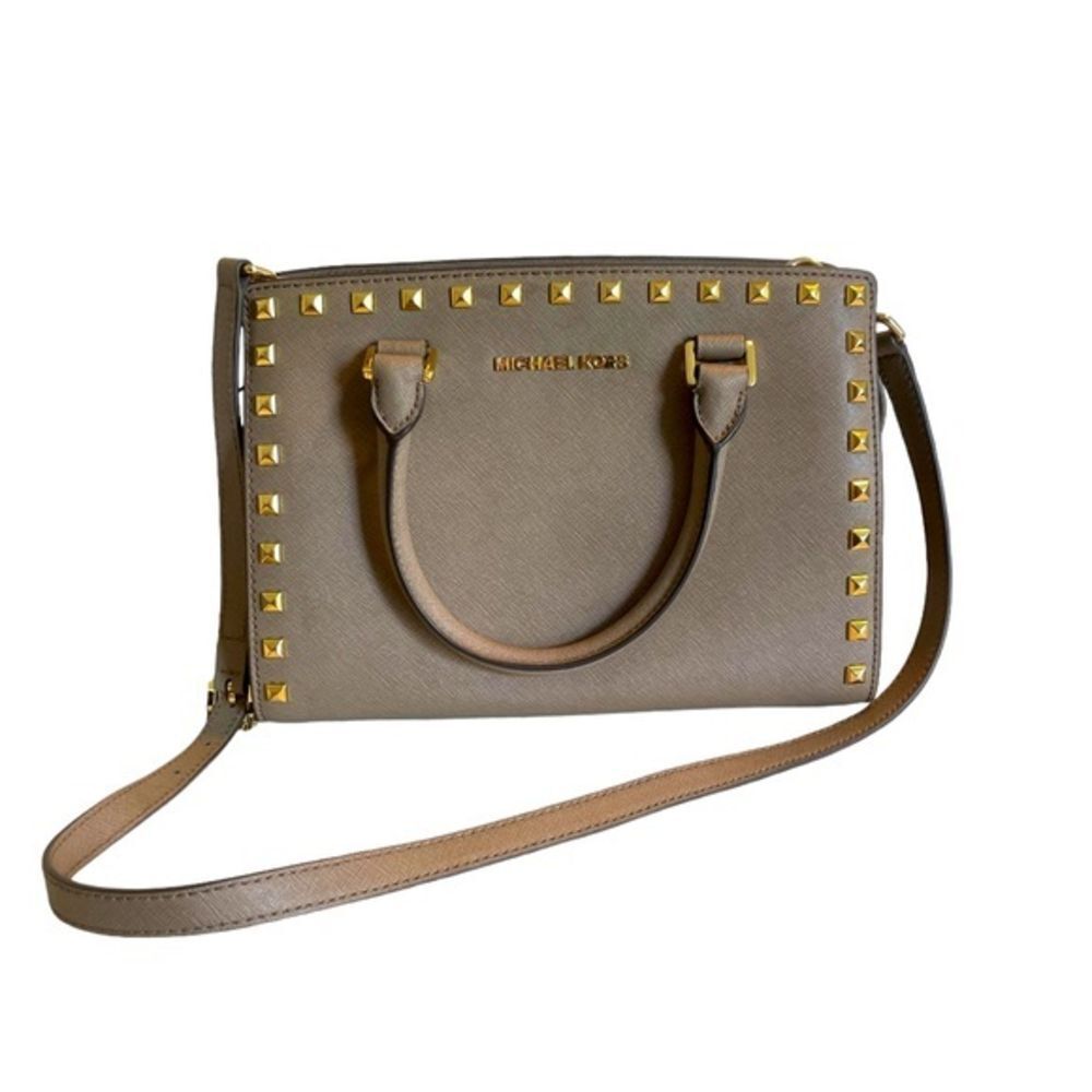 Michael Kors Studded Selma medium crossbody‎